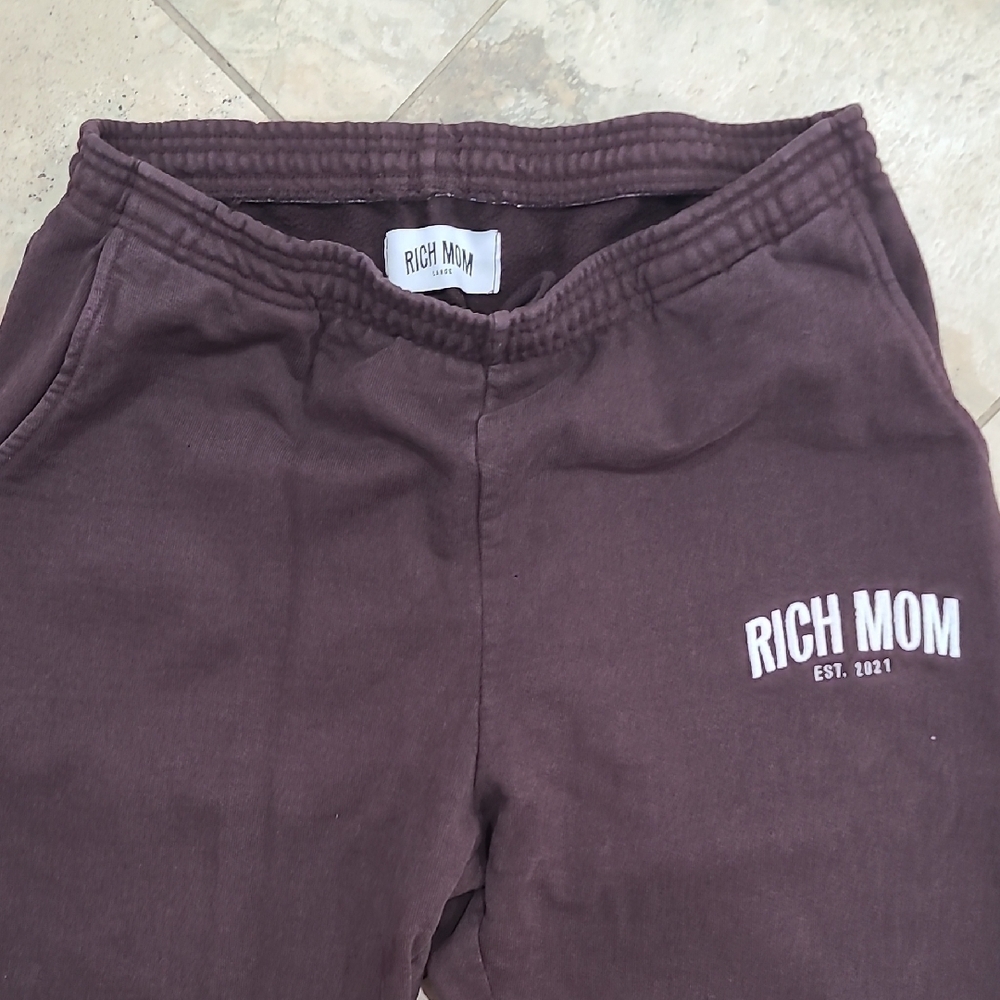 RICH MOM Sweatpants Vegan Keto Chocolate Brownie. - Picture 2 of 6
